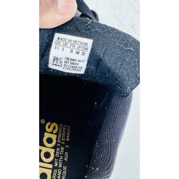 Youth Adidas Samba Classic Size 5.5 038516 Brown Bottoms EUC Soccer OG Color - Picture 10 of 10